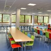Möbel Kantine.jpg