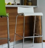 günstige-Kantinenstühle-Hocker.jpg
